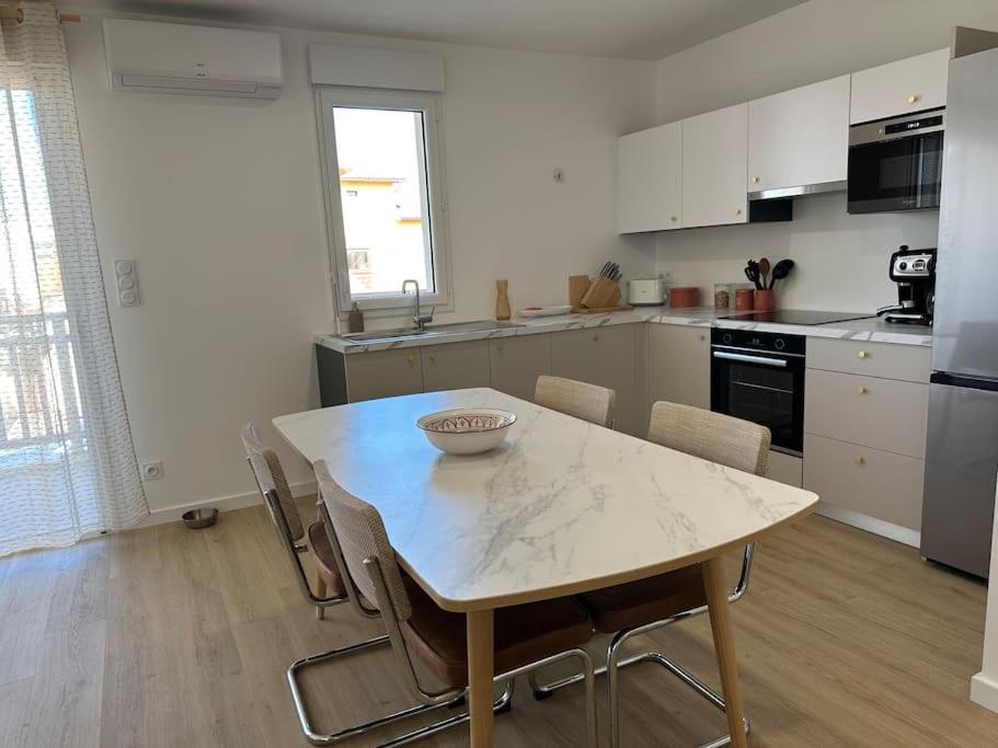 Tres Bel Appartement Neuf - Parking Et Terrasse ビスカロッス エクステリア 写真